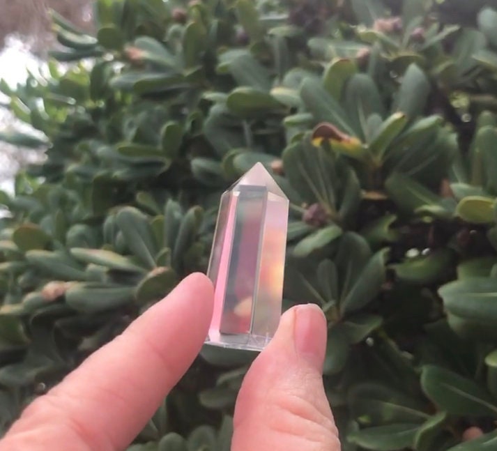 Mini Clear Quartz Tower – Raw Crystal Point for Energy Amplification, Clarity & Meditation - Crystals for everyone • Crystals And Cord