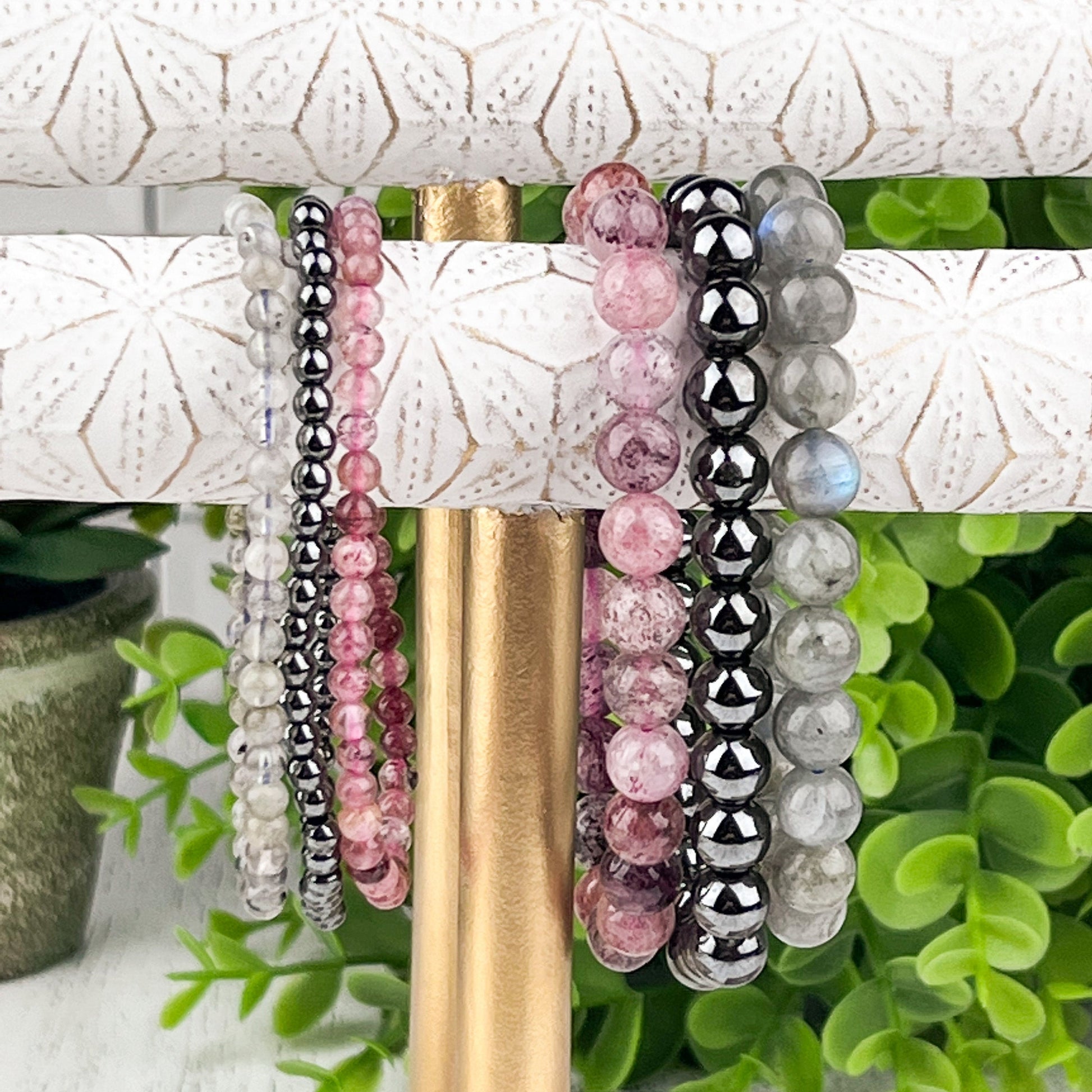 Gemstone Strength Stack Bracelet Set - Hematite Labradorite Red Aventurine - 8mm Beads - Elastic - Grounding Calming Energy Protection - Crystals for everyone • Crystals And Cord