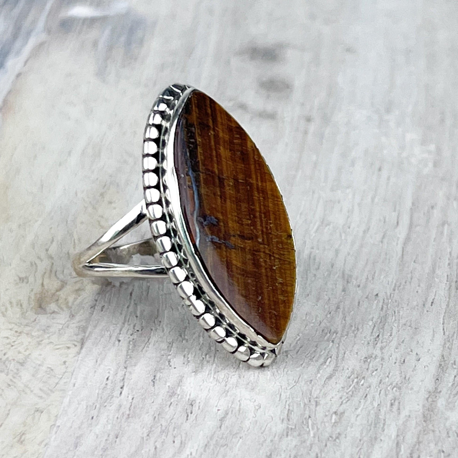 Tiger’s Eye Ring in 925 Sterling Silver – size 6 Protective Crystal Ring for Courage, Focus & Strength - Crystals for everyone • Crystals And Cord