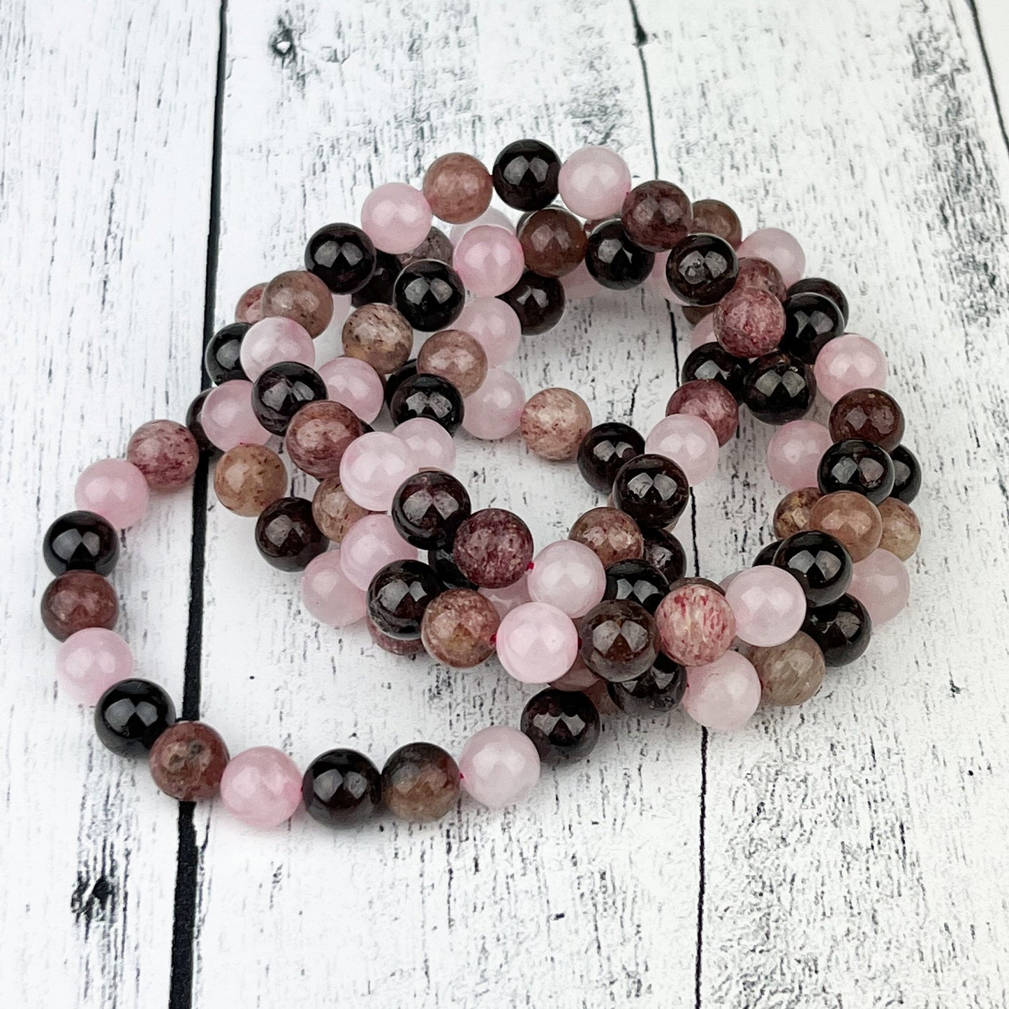Chakra Healing Gemstone Bracelet with Rose Quartz, Red Aventurine, and Garnet | Love, Serenity, Self-Confidence - Crystals for everyone • Crystals And Cord