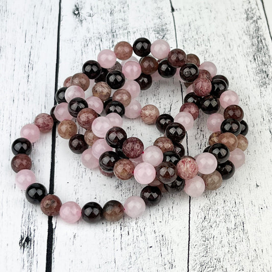 Chakra Healing Gemstone Bracelet with Rose Quartz, Red Aventurine, and Garnet | Love, Serenity, Self-Confidence - Crystals for everyone • Crystals And Cord