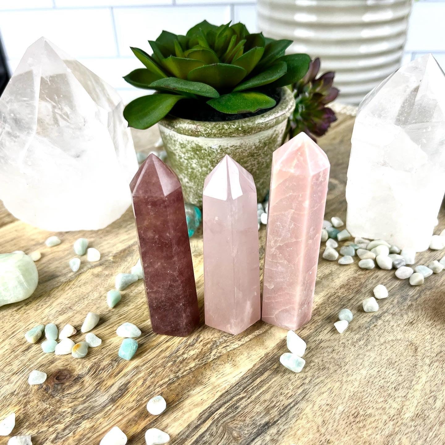 Healing Energy Tower Set - Red Aventurine, Pink Opal, Rose Quartz - Love, Compassion, Positivity - Crystal Towers for Heart Chakra Balancing - Crystals for everyone • Crystals And Cord