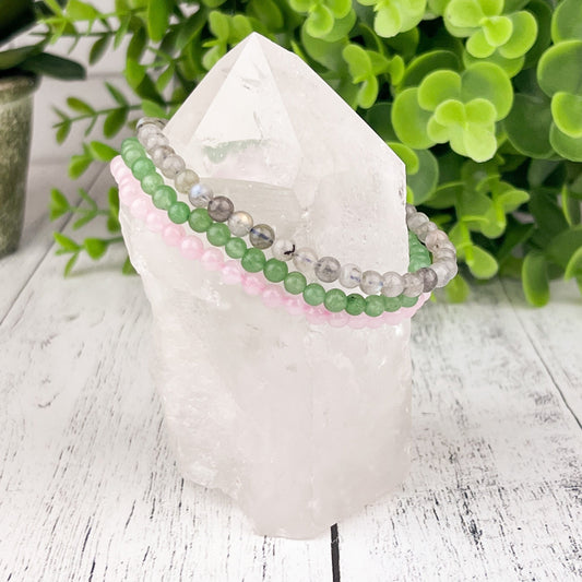 Happiness Stacking Bracelet Set • Labradorite, Rose Quartz & Green Aventurine • 4mm Beads • Crystal Healing Jewelry • Heart Chakra Gift - Crystals for everyone • Crystals And Cord