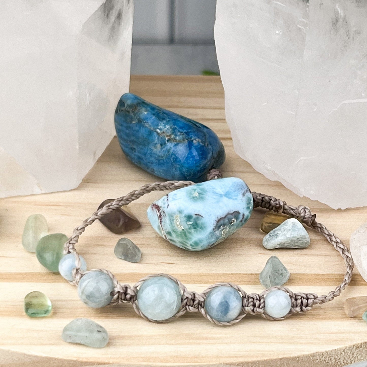 Adjustable Aquamarine Bracelet Hand-Knotted Gemstone for Stress Relief & Creative Inspiration - Crystals for everyone • Crystals And Cord