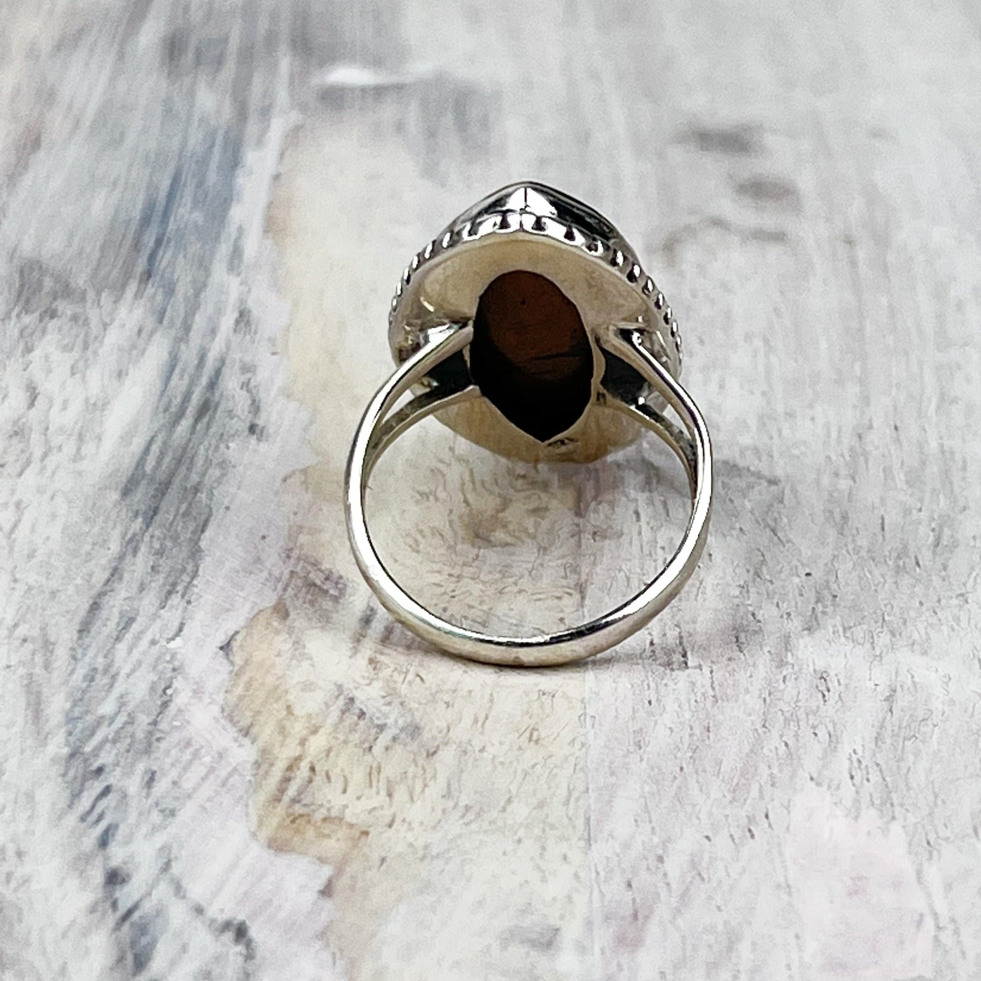 Tiger’s Eye Ring in 925 Sterling Silver – size 6 Protective Crystal Ring for Courage, Focus & Strength - Crystals for everyone • Crystals And Cord