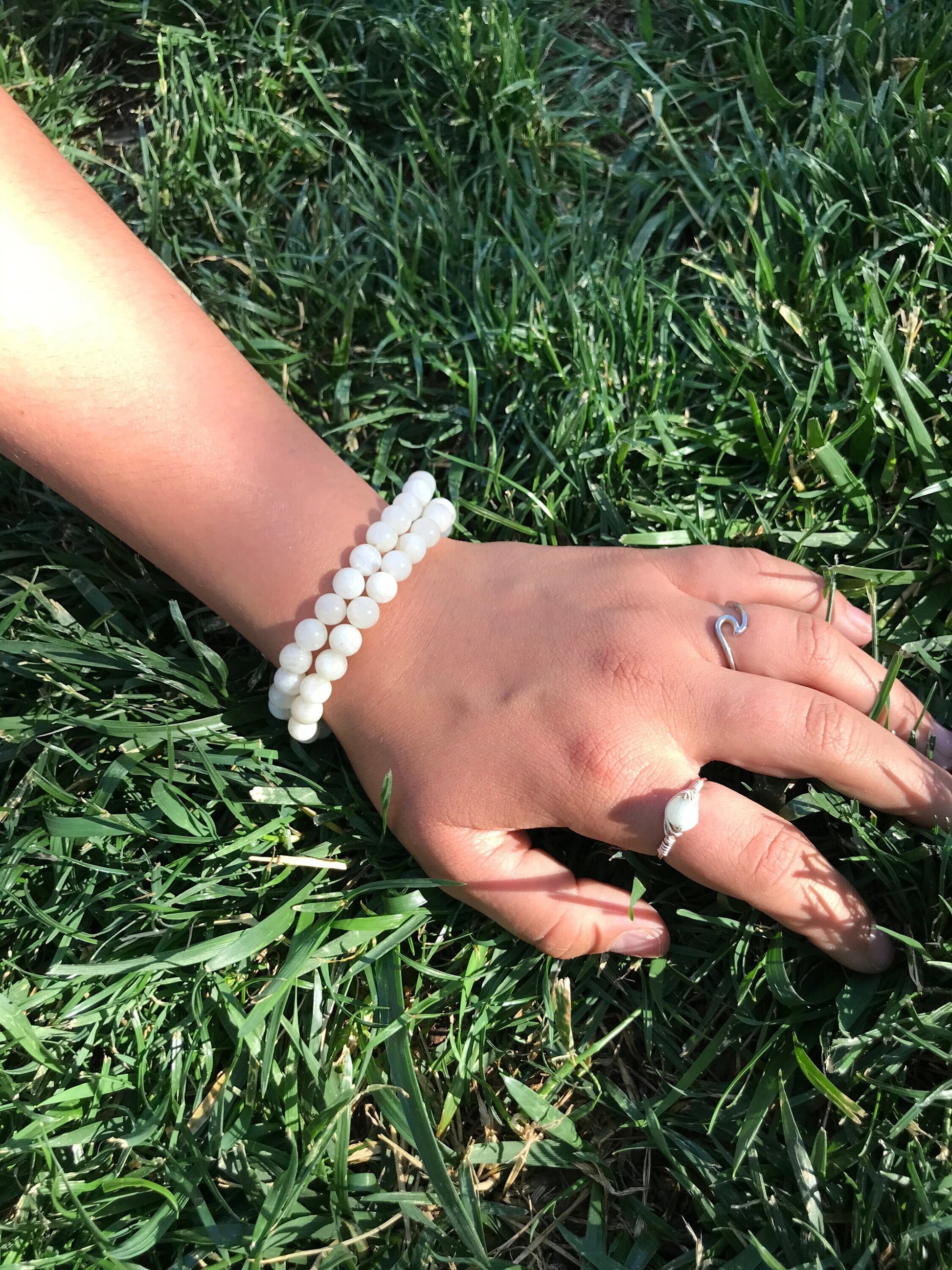 8mm White Moonstone Gemstone Beaded Bracelet, Elegant Natural Gemstone Beads, Calming Energy Accessory, Healing Crystals and Stones Jewelry - Crystals for everyone • Crystals And Cord