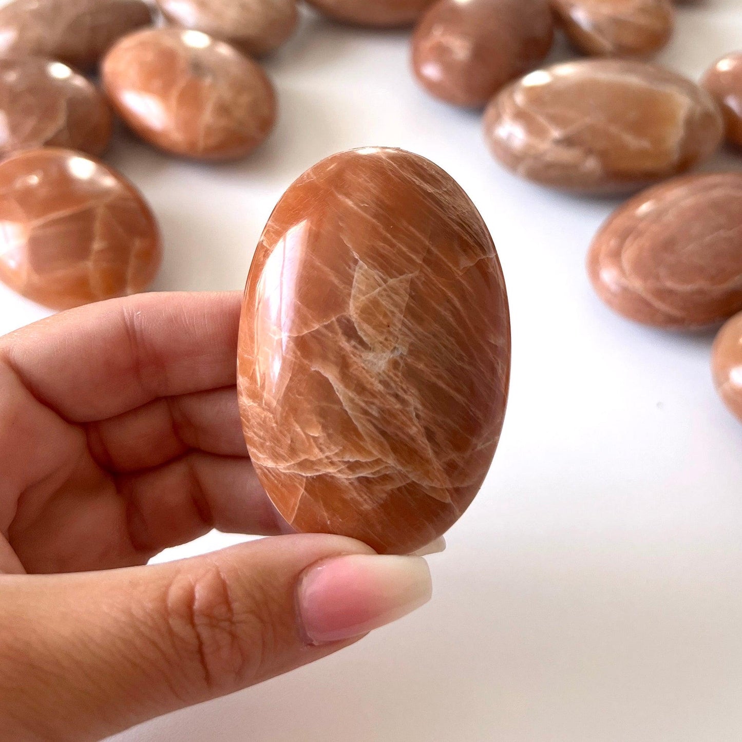 Hand Polished Peach Moonstone Palm Stone for Emotional Healing - Unique Madagascar Stone Approx 30-60mm - Crystals for everyone • Crystals And Cord
